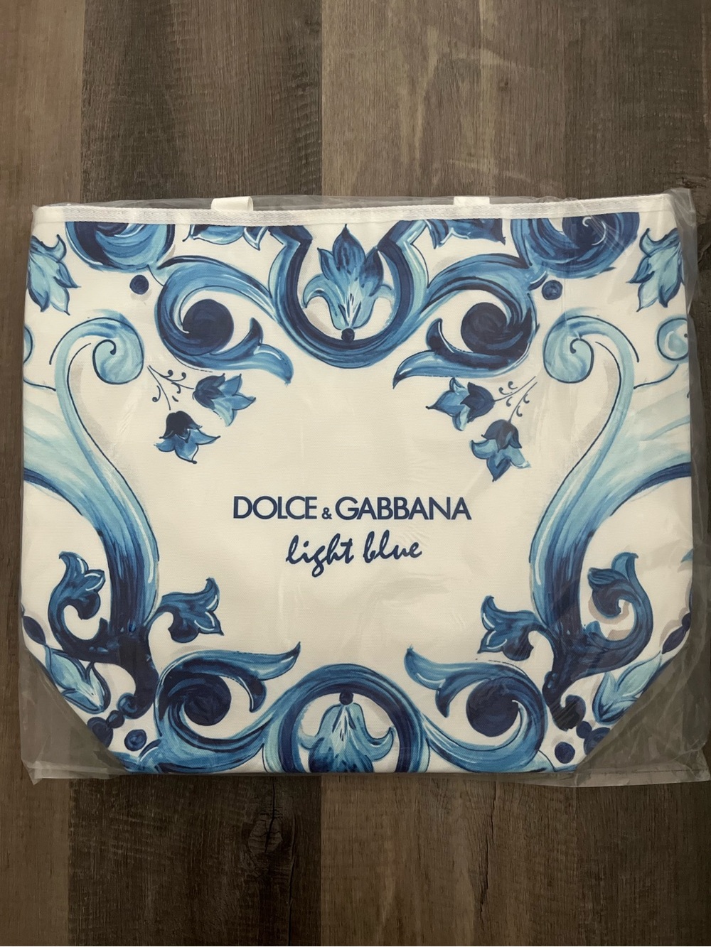 Dolce & Gabbana White & Blue Large Cooler Tote Beach Bag - Picture 2 of 4